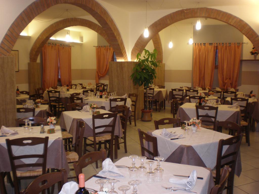 Locanda La Gozzetta Santa Luce Buitenkant foto