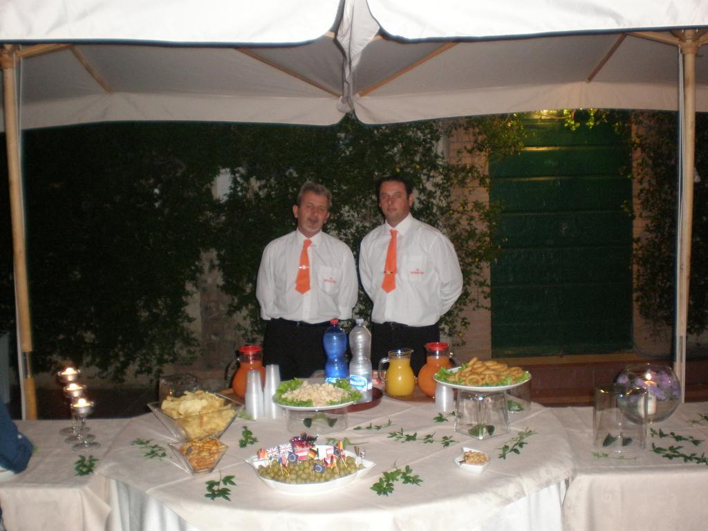 Locanda La Gozzetta Santa Luce Buitenkant foto